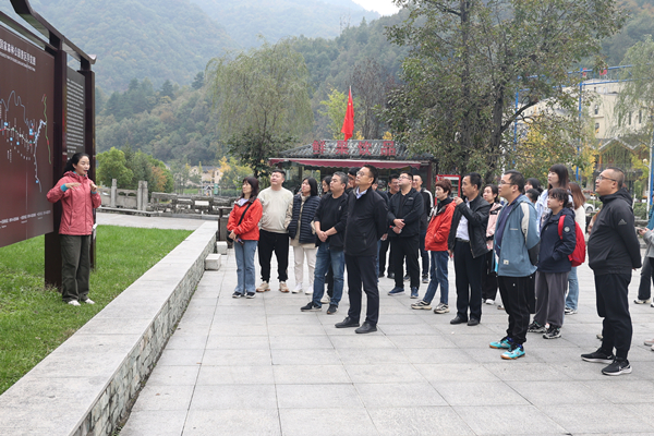 1697514402146284.jpg 621c3867061440f2f18cfc8adbdc406_副本.jpg